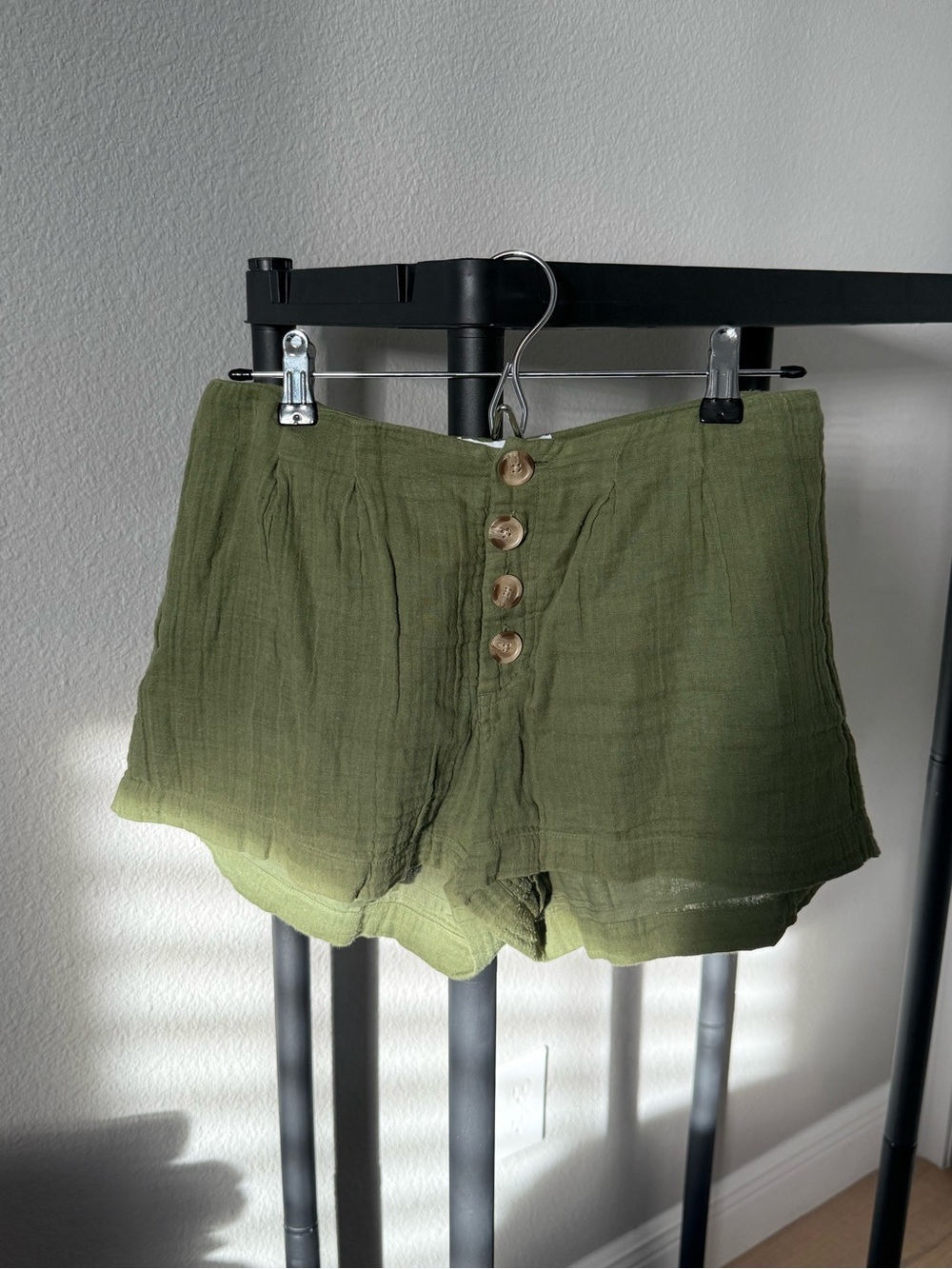 O'Neill Olive Green High-Waist Button-Front Women's Shorts
